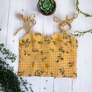 The  Commense french yellow flower plaid print crop top NWT